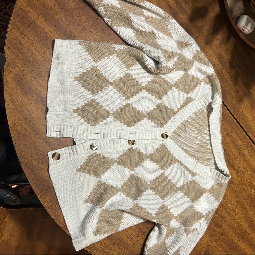 Checkered Beige and White Women's Sweater